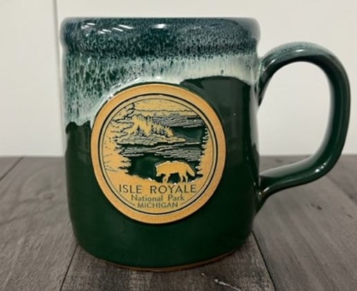 1452 Isle Royale Wolf Mug, Hunter Green