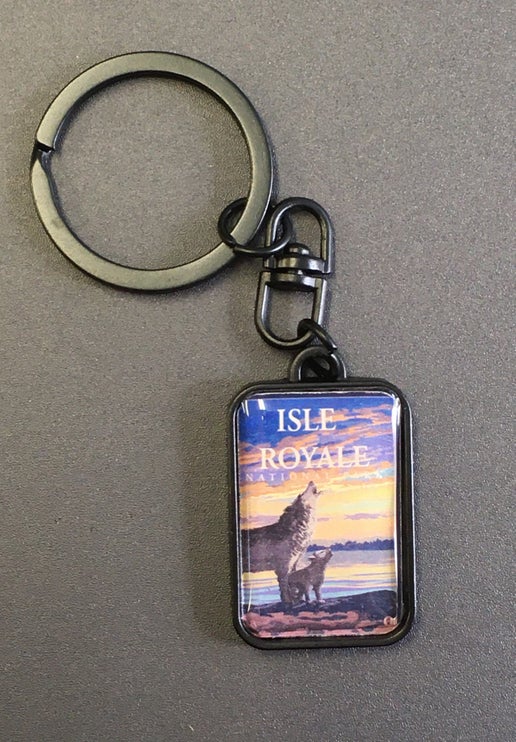1506 Isle Royale Wolf & Pup Sunset Keychain