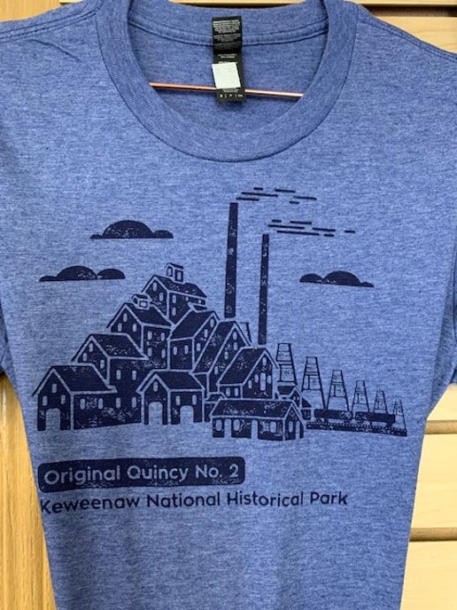 1065 3XL Keweenaw NHP Quincy #2 T-shirt
